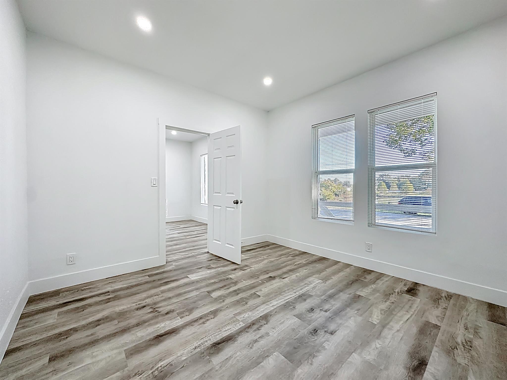 GILLEN - Residential