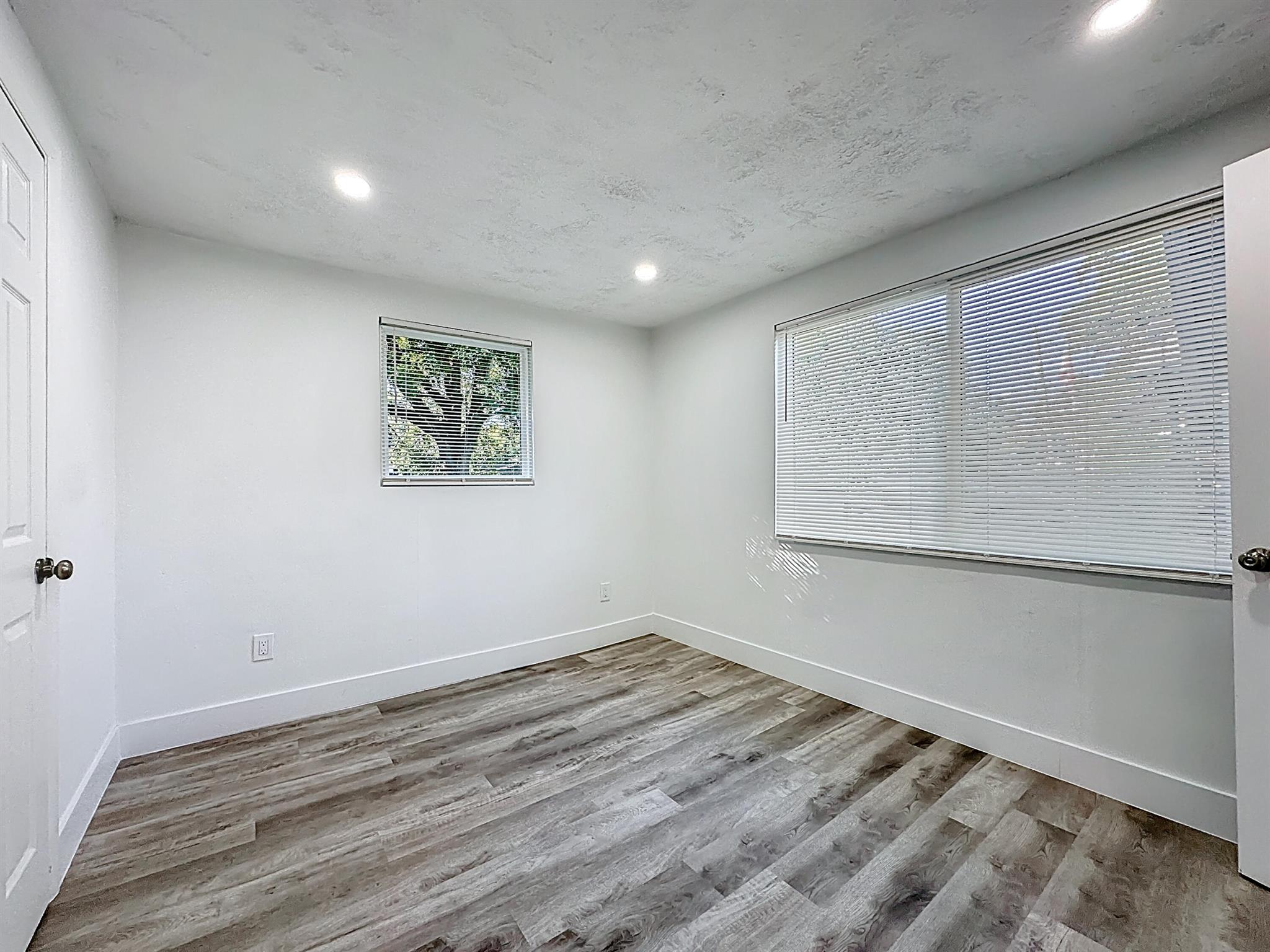 GILLEN - Residential