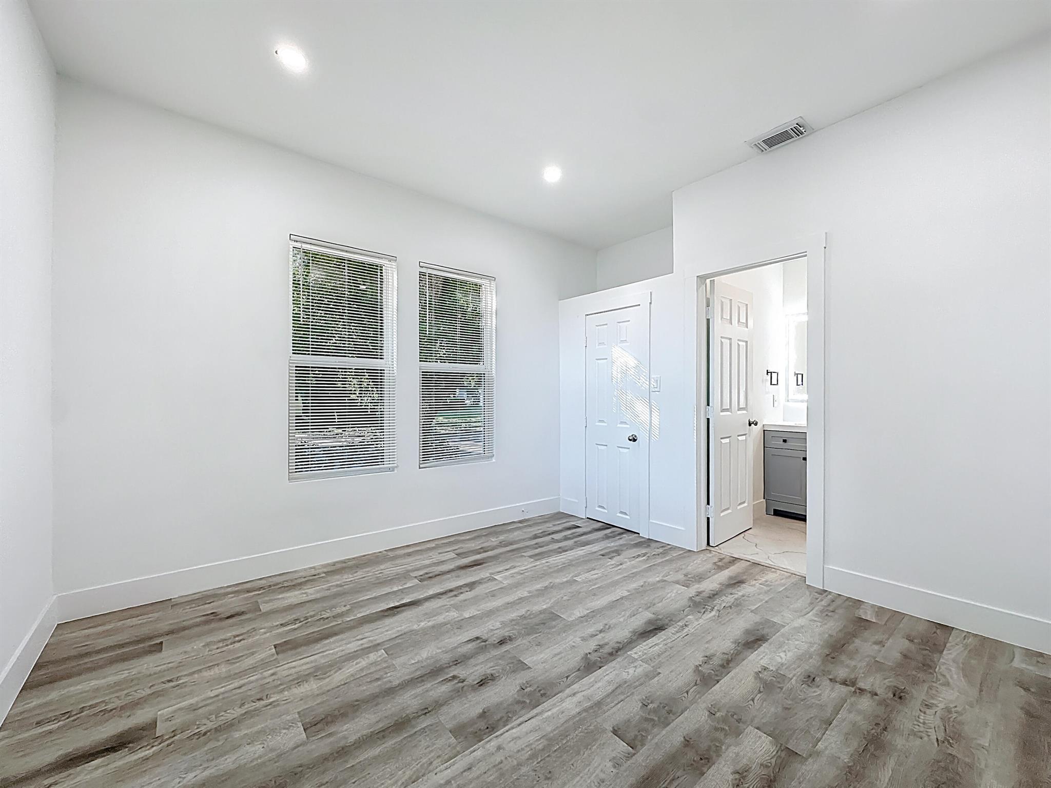 GILLEN - Residential