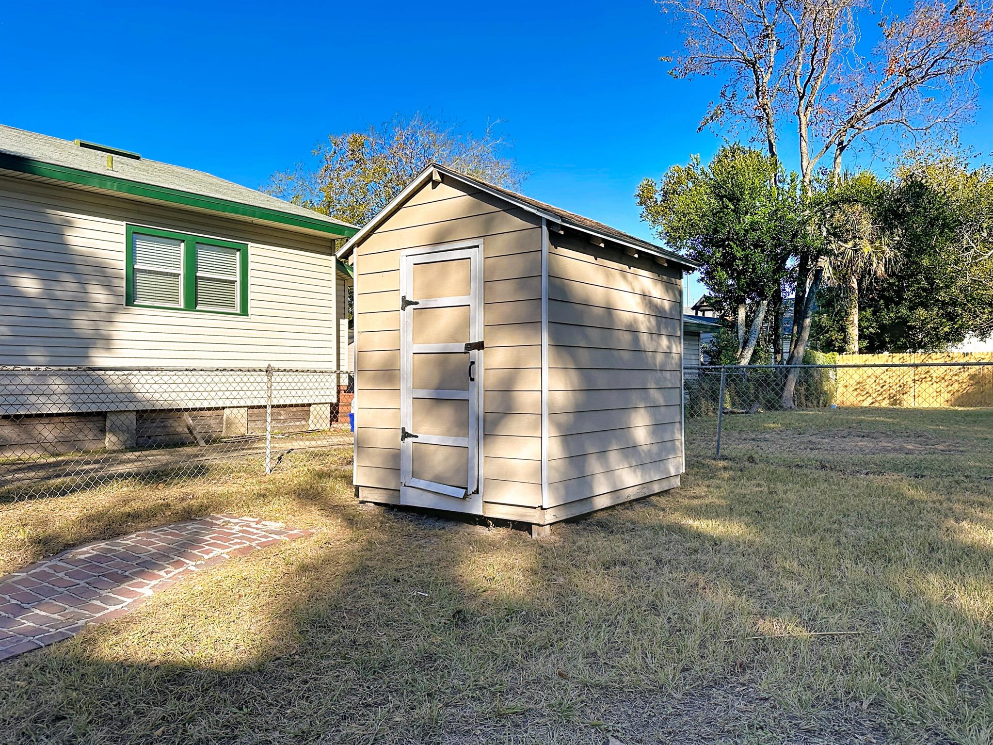 GILLEN - Residential