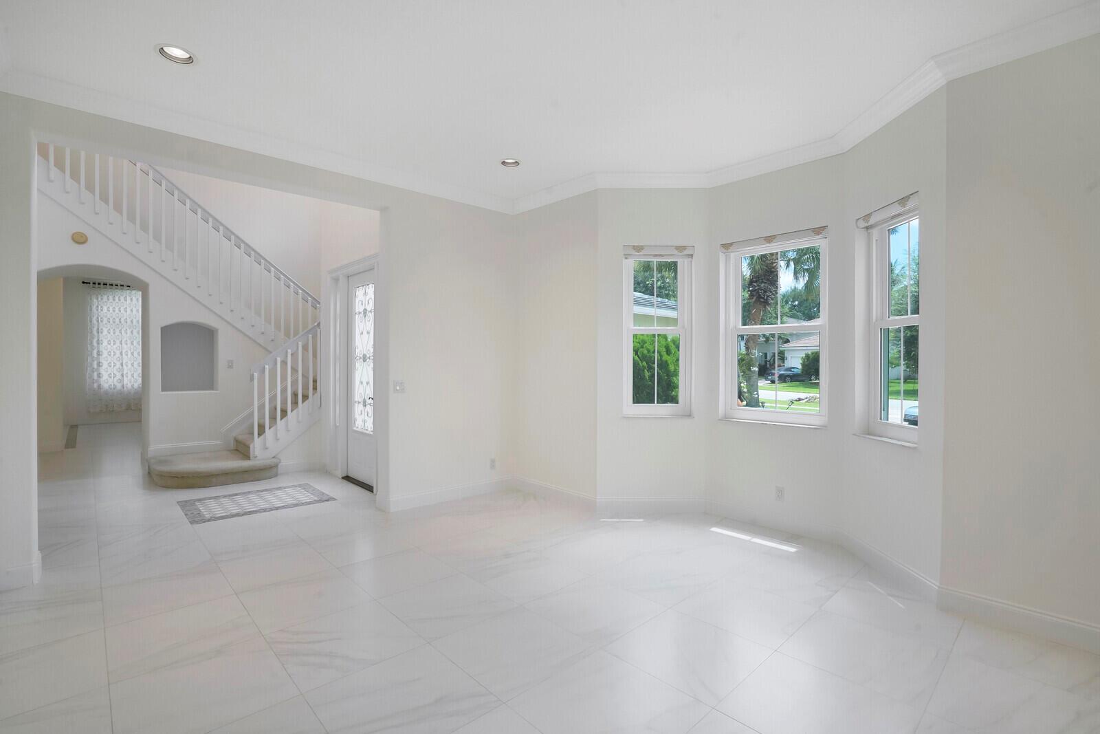 JOURNEYS END 2 - Residential Lease