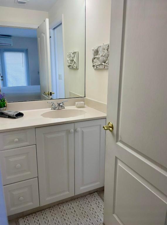 SUN AND SURF CLUB COMMUNITY - Residential Lease