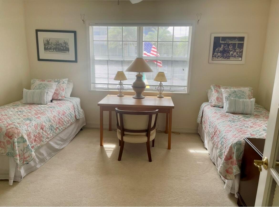 SUN AND SURF CLUB COMMUNI - Residential Lease