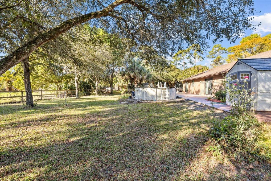 LOXAHATCHEE - Residential