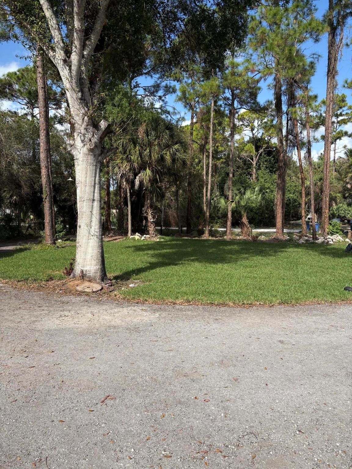 LOXAHATCHEE - Residential