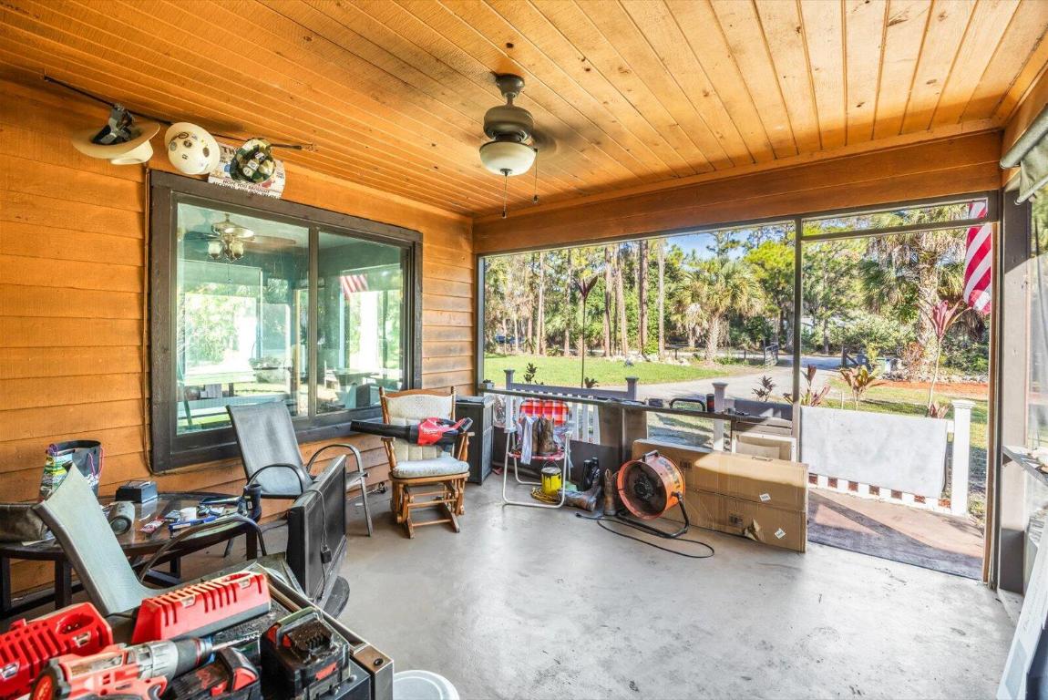 LOXAHATCHEE - Residential