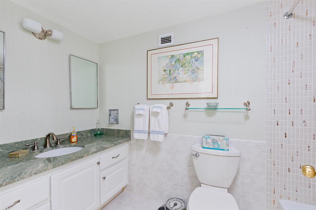 PORTOFINO SOUTH CONDO ESTATES OF SOUTH PALM BEA - Residential Lease