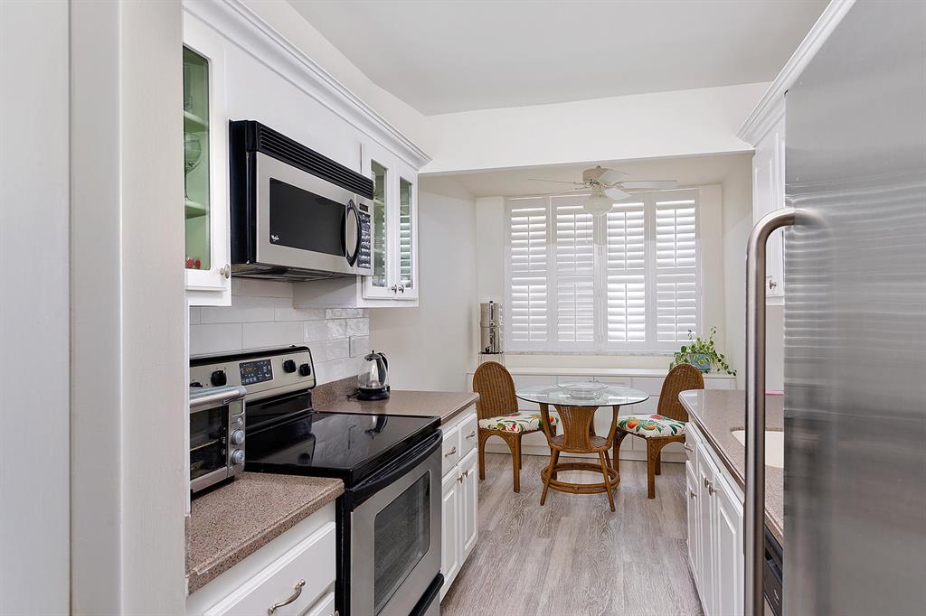 PORTOFINO SOUTH CONDO ESTATES OF SOUTH PALM BEA - Residential Lease