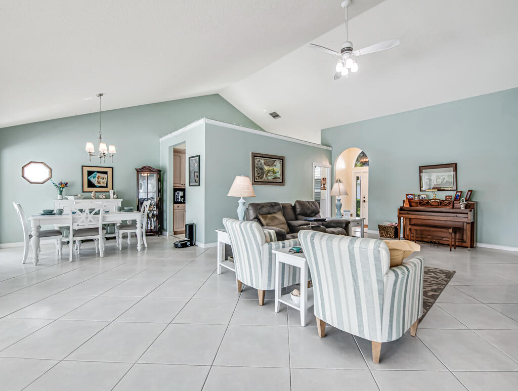 SARATOGA BAY - Residential