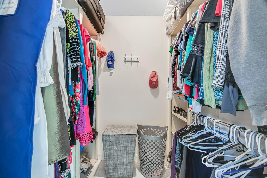 SARATOGA BAY - Residential