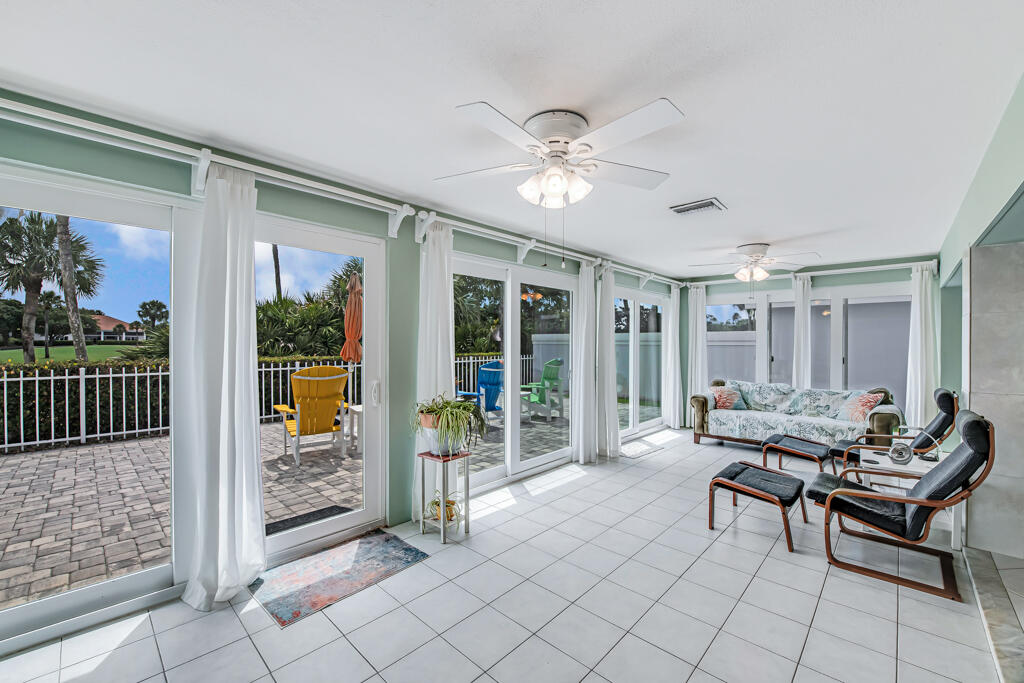 SARATOGA BAY - Residential