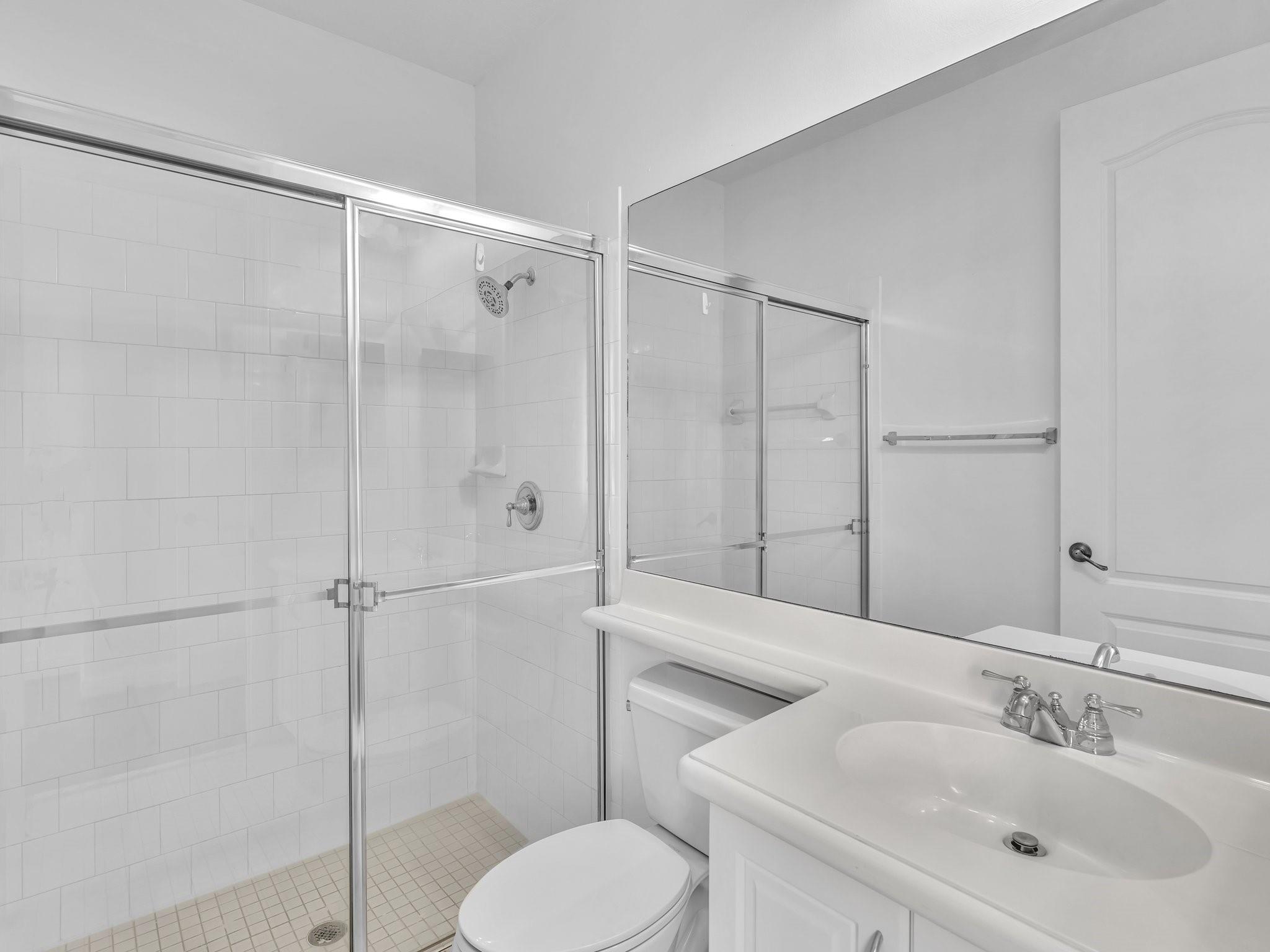 563 NW 35th Pl