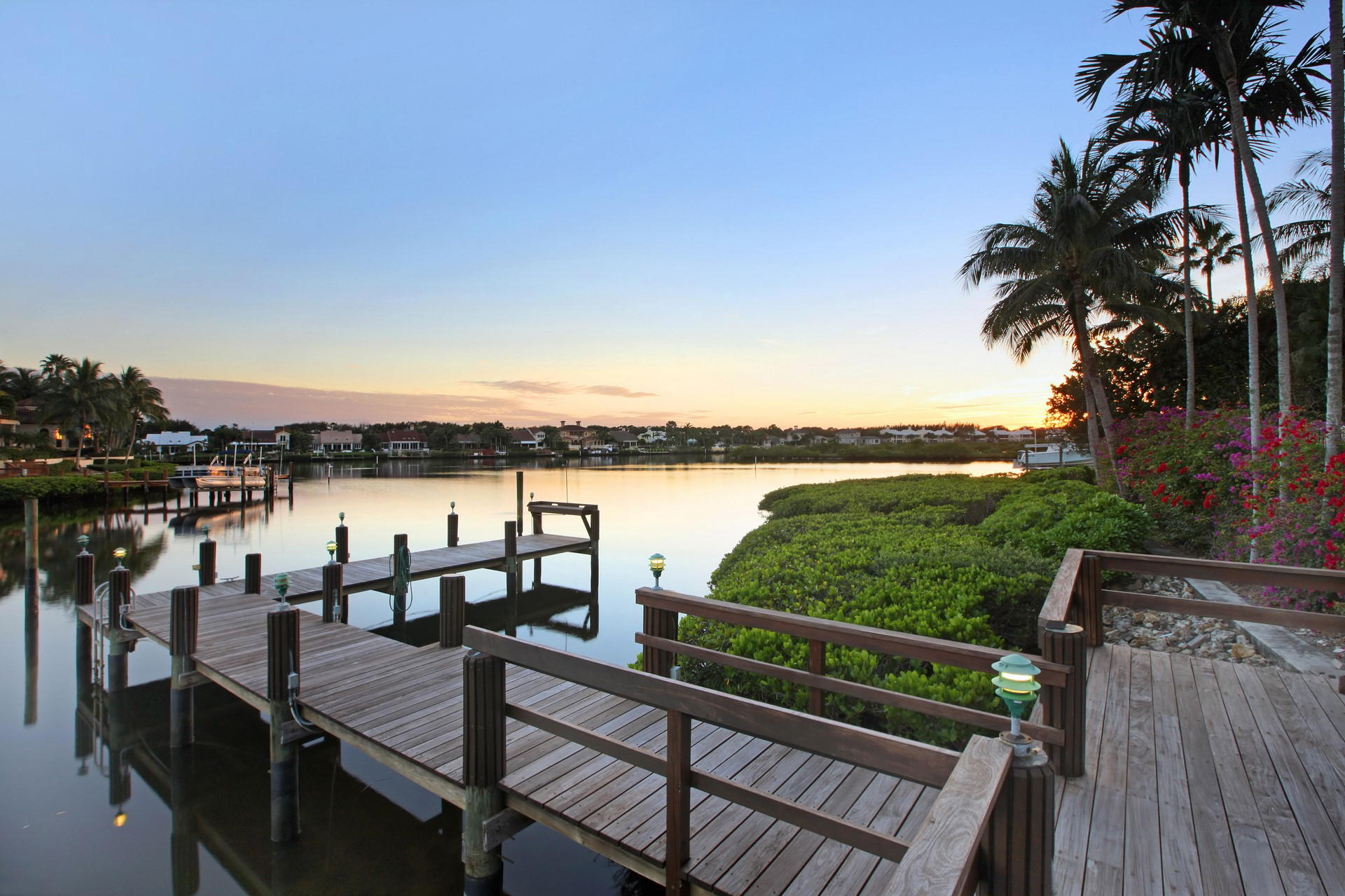 Admirals Cove - Residential