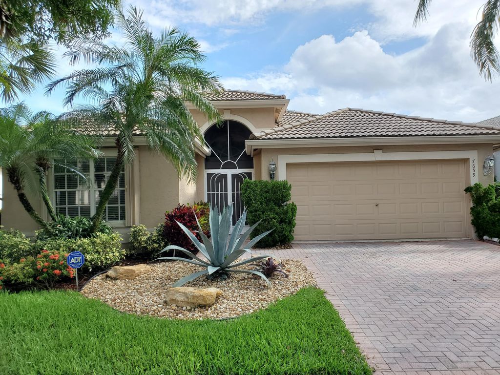 Photo of 7659 San Carlos Street St, Boynton Beach, FL 33437 (MLS # R10816047)