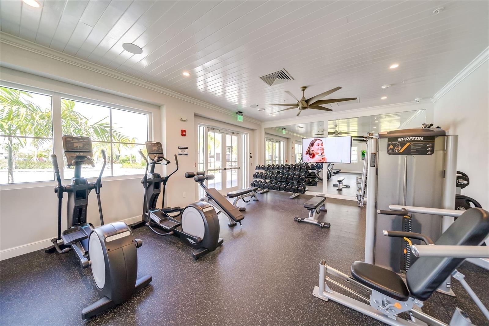 CRYSTAL LAKE 1ST SEC - Residential Lease