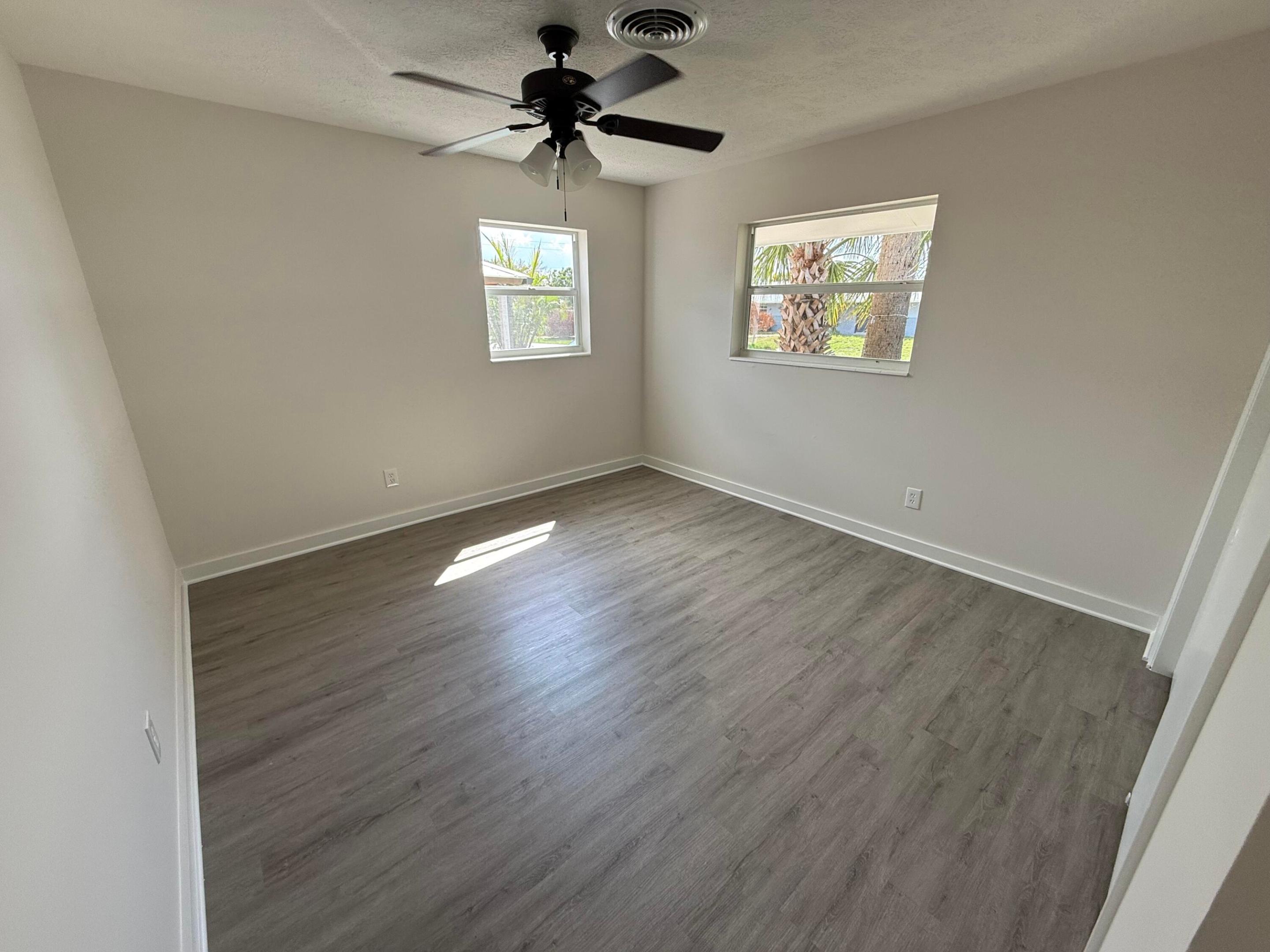 FISHERMANS HAVEN - Residential