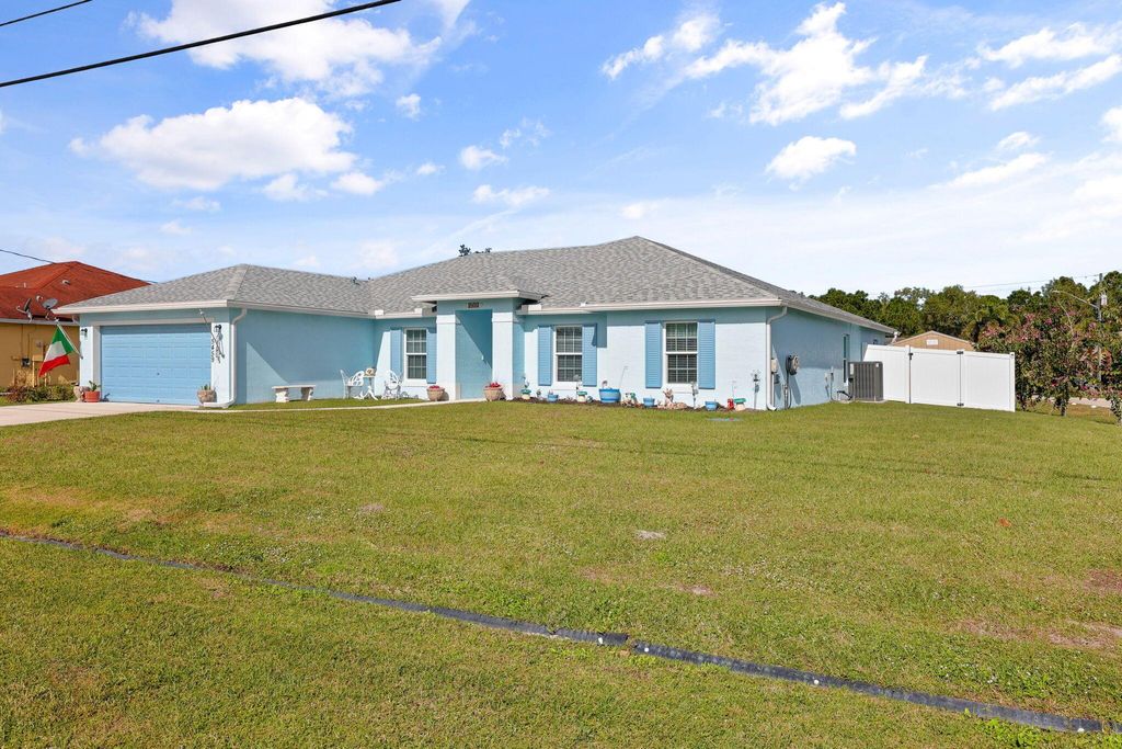 Photo of 5459 NW Whitecap Road, Port Saint Lucie, FL 34986 (MLS # R10945533)