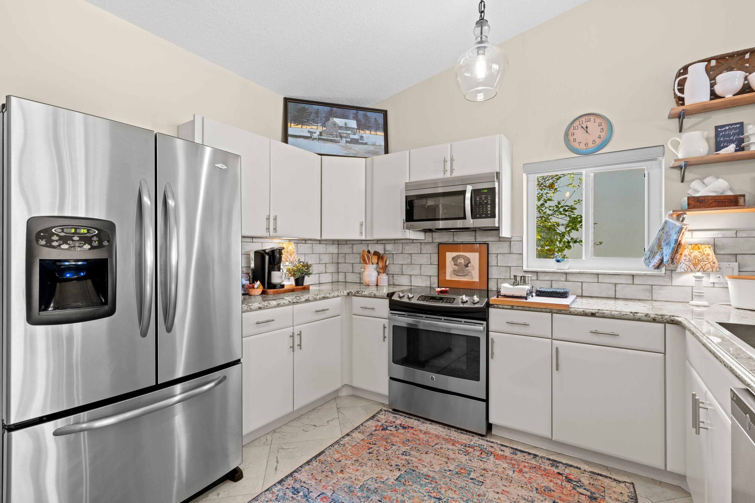 WINDWARD PALM BEACH - Residential