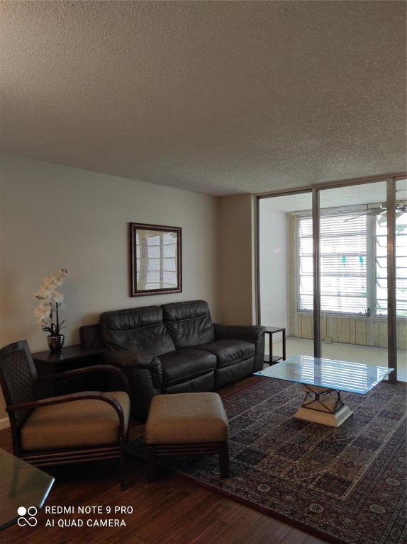 Cypress Chase Condo No5 - Residential Lease