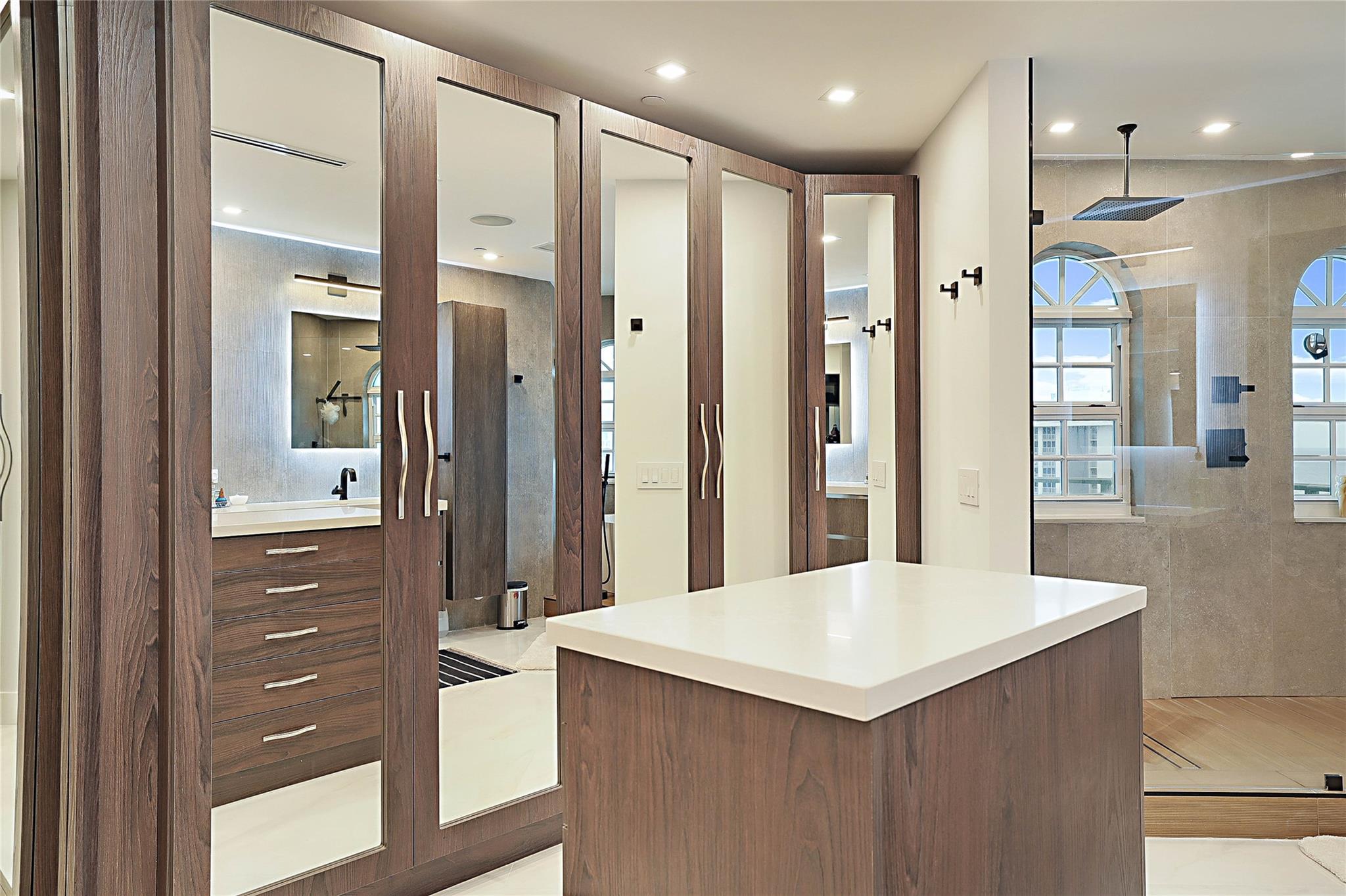 BIRCH POINTE CONDO - Residential