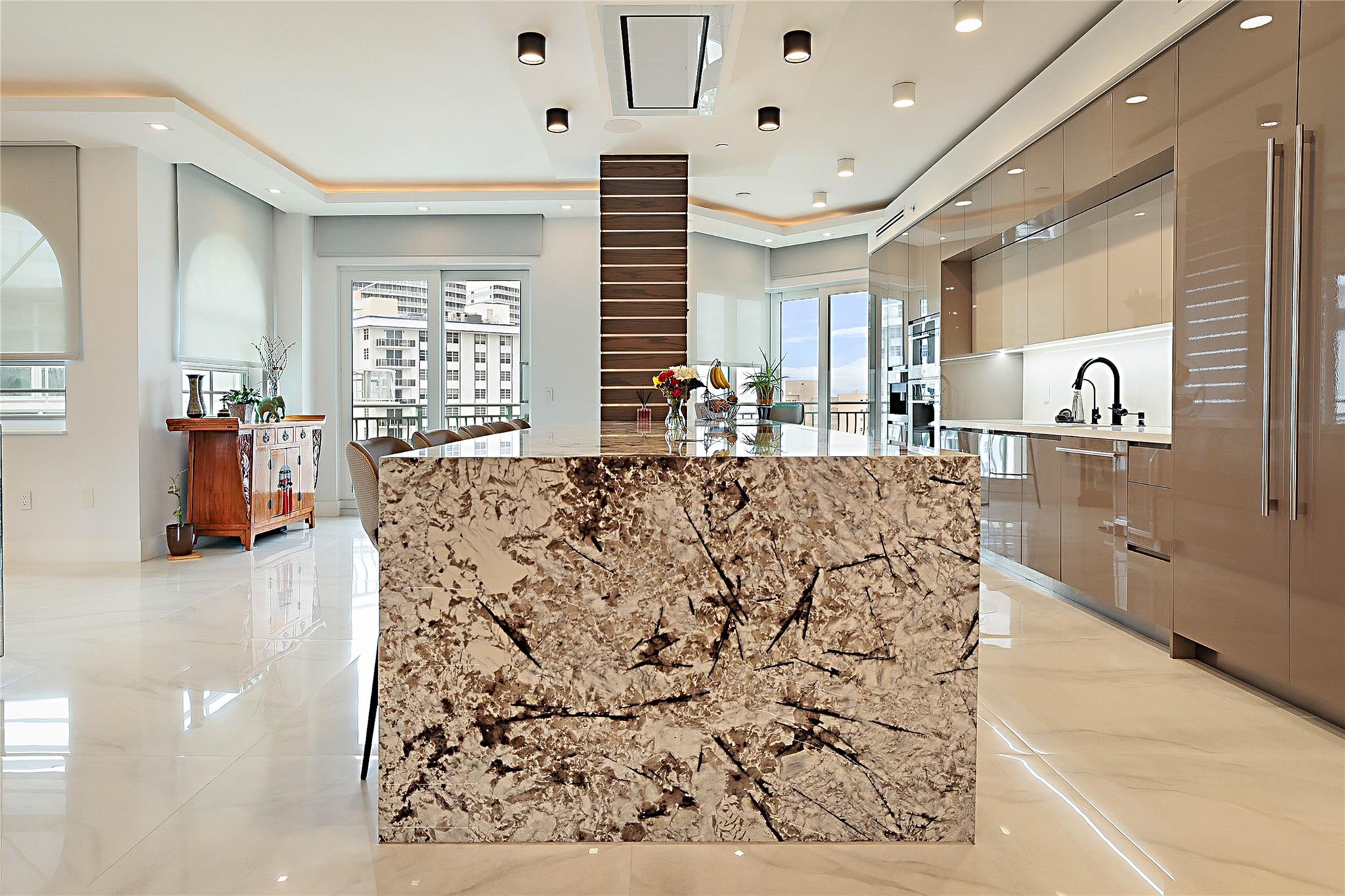 BIRCH POINTE CONDO - Residential