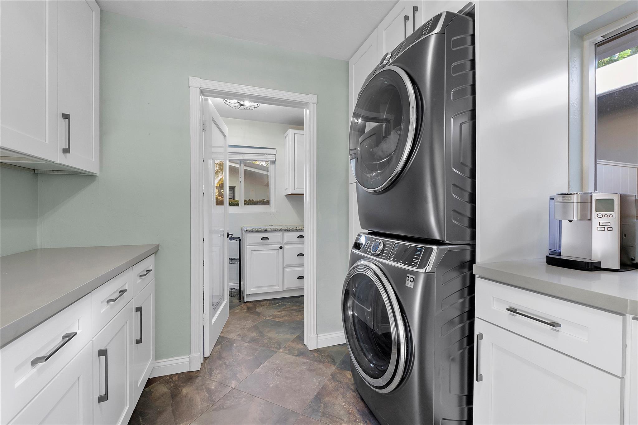 North Bal Harbour 45-3 B - Residential Lease