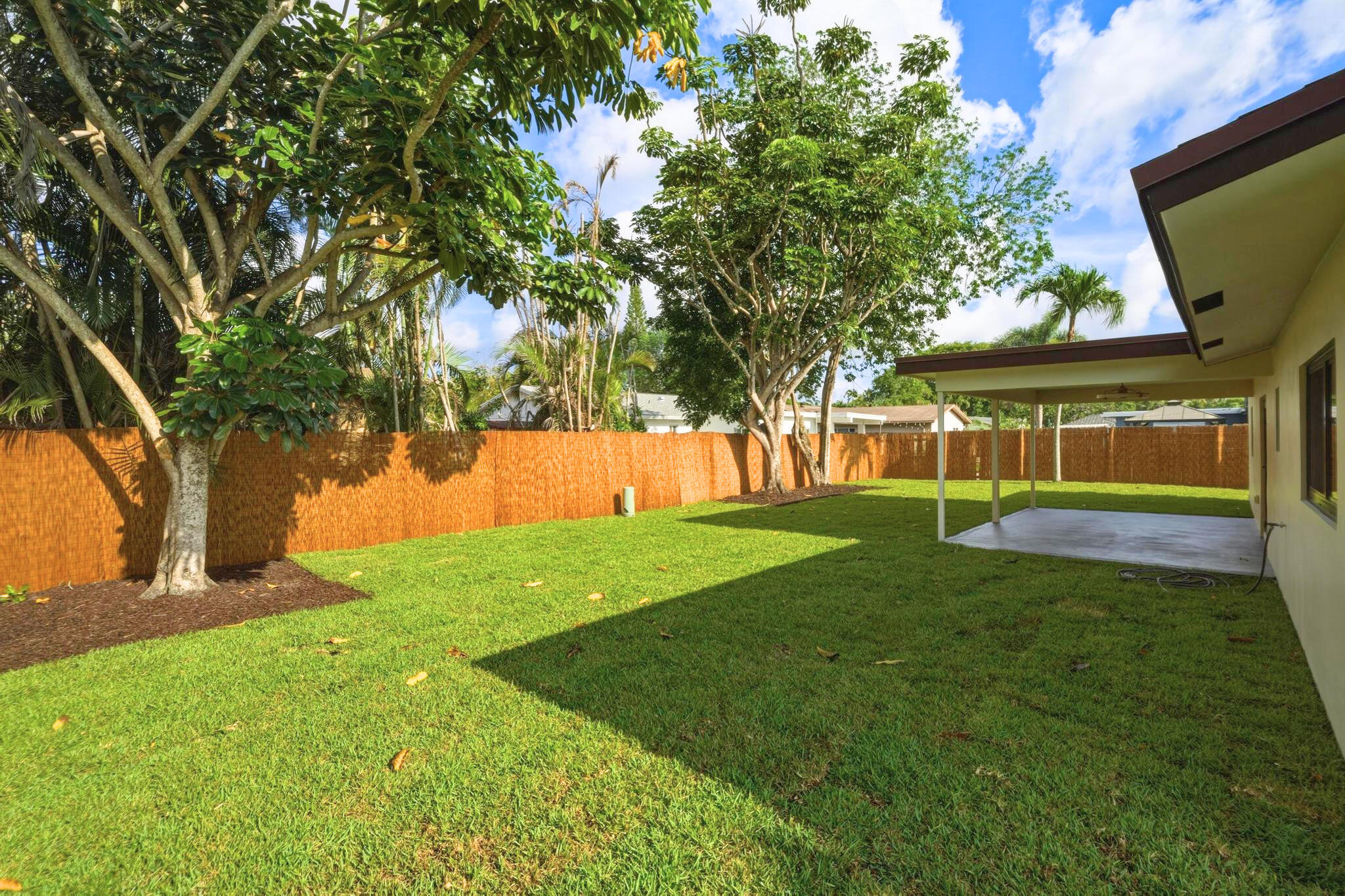 PALM-AIRE VILLAGE SECTION 3 - Residential