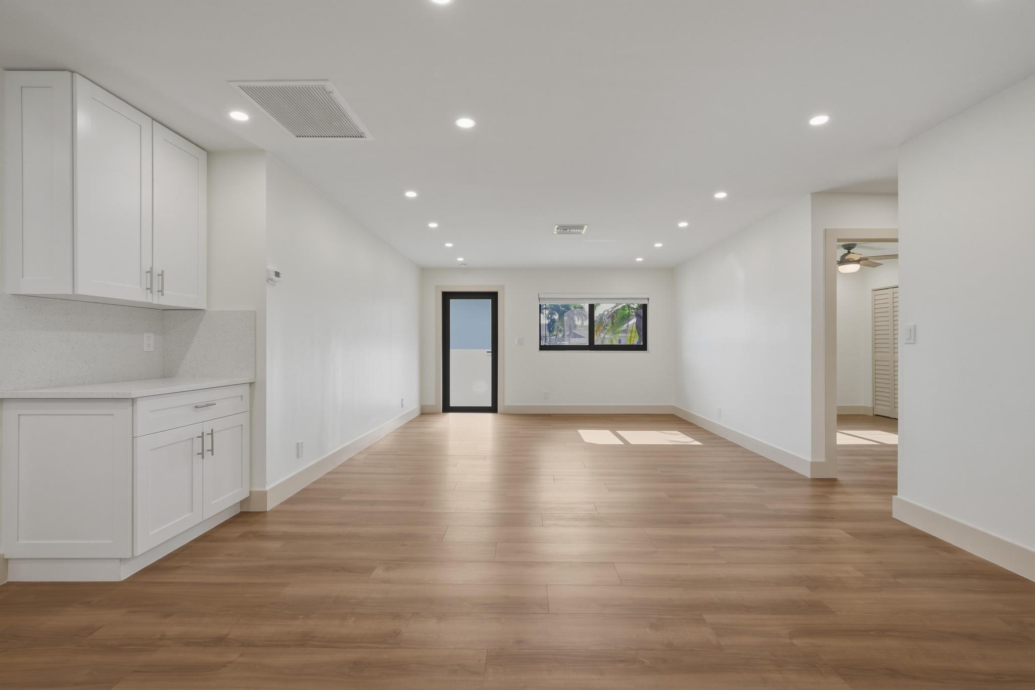 PALM-AIRE VILLAGE SECTION 3 - Residential