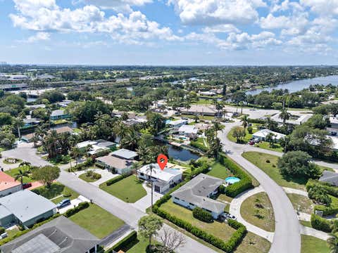 Tiny photo for 1510 Carandis Circle, Lake Clarke Shores, FL 33406 (MLS # B26029758)
