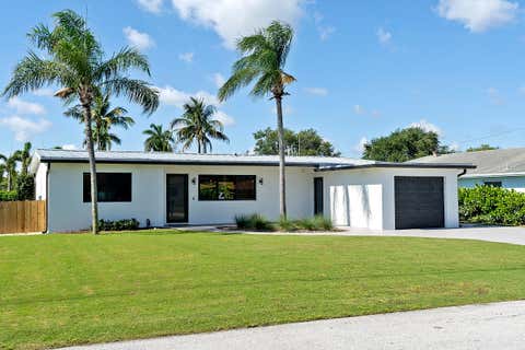 Photo of 1510 Carandis Circle, Lake Clarke Shores, FL 33406 (MLS # B26029758)