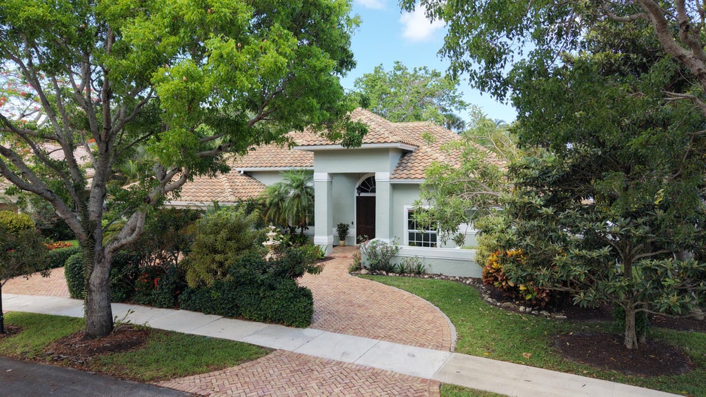 Photo of 761 N Parkside Cir Circle N, Boca Raton, FL 33486 (MLS # B26028874)