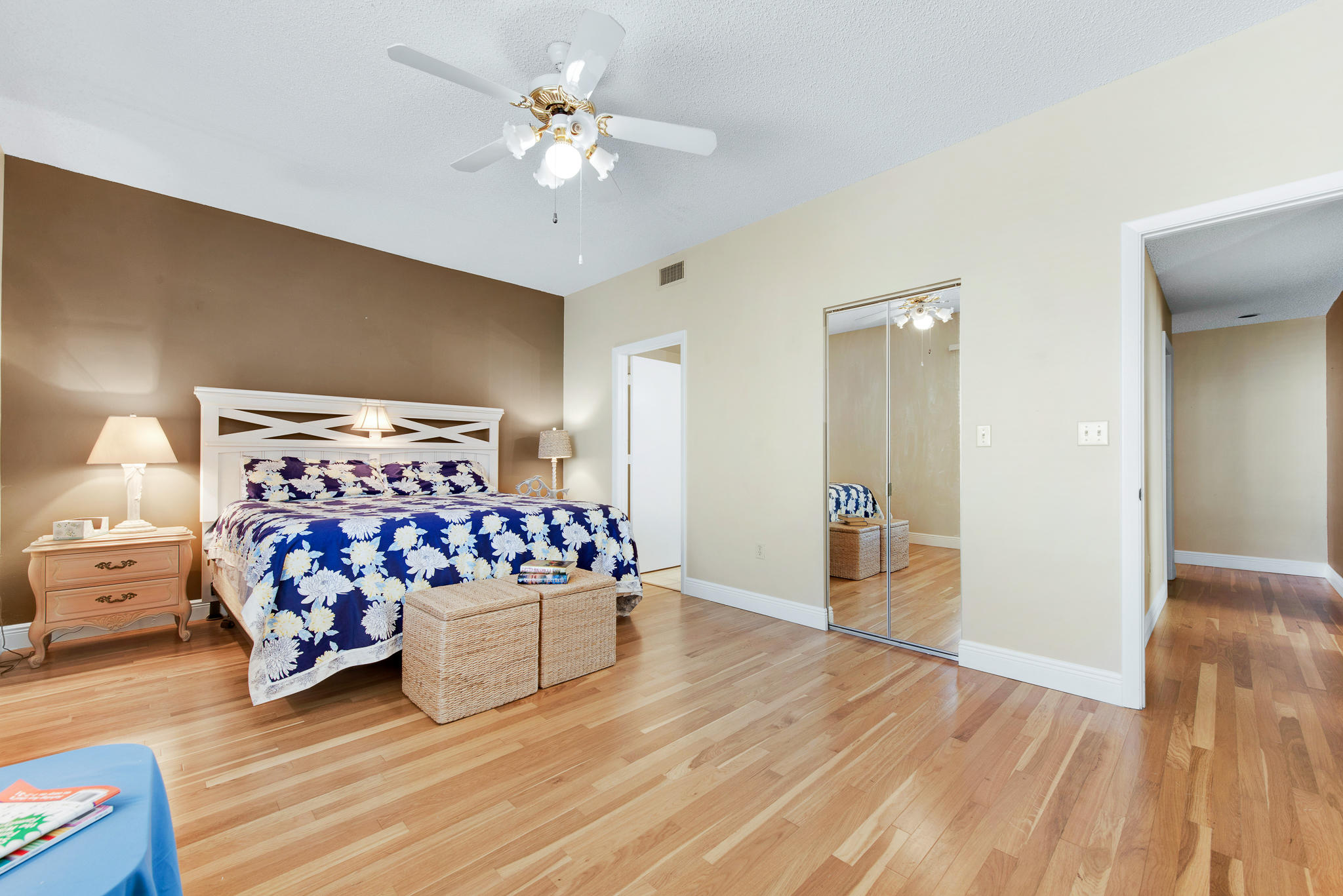 HALF MOON BAY CONDO - Residential