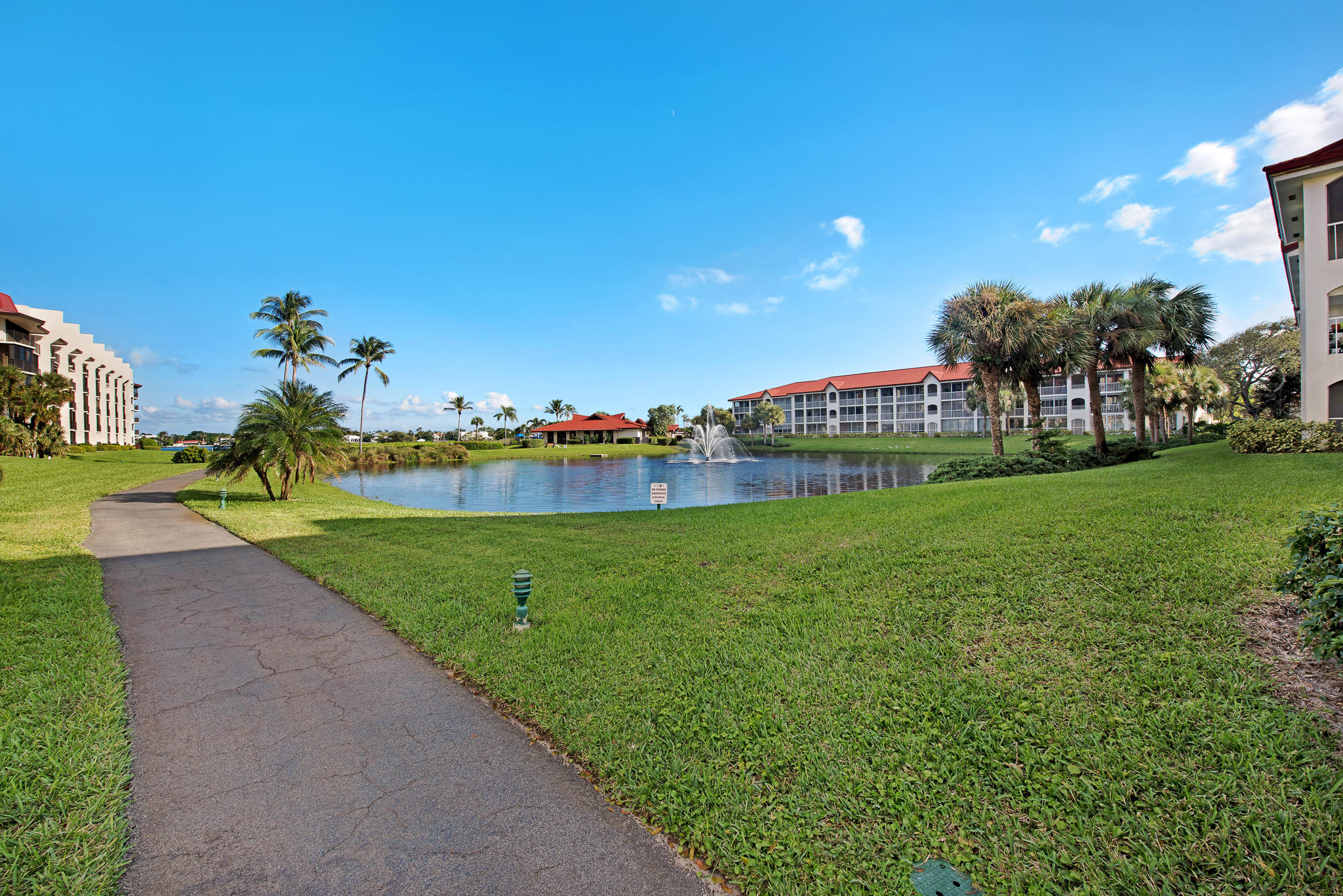 HALF MOON BAY CONDO - Residential