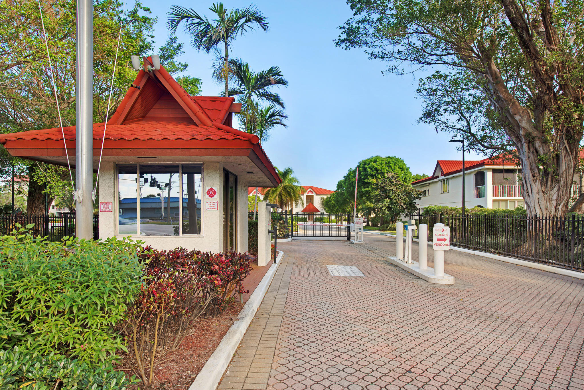 HALF MOON BAY CONDO - Residential