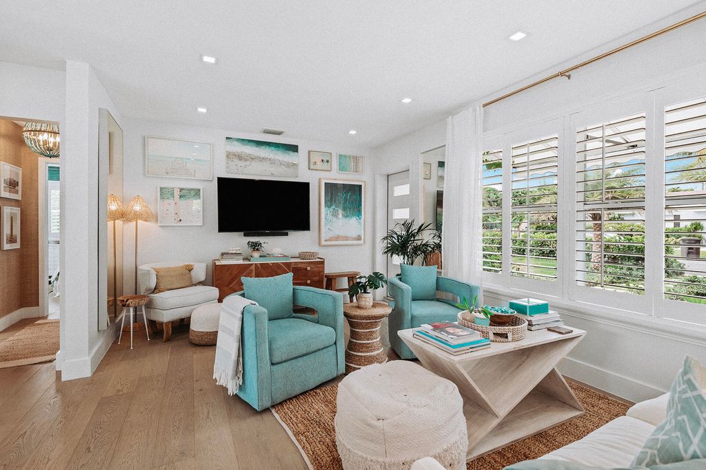 Photo of 337 Orange Way, West Palm Beach, FL 33405 (MLS # R10983975)