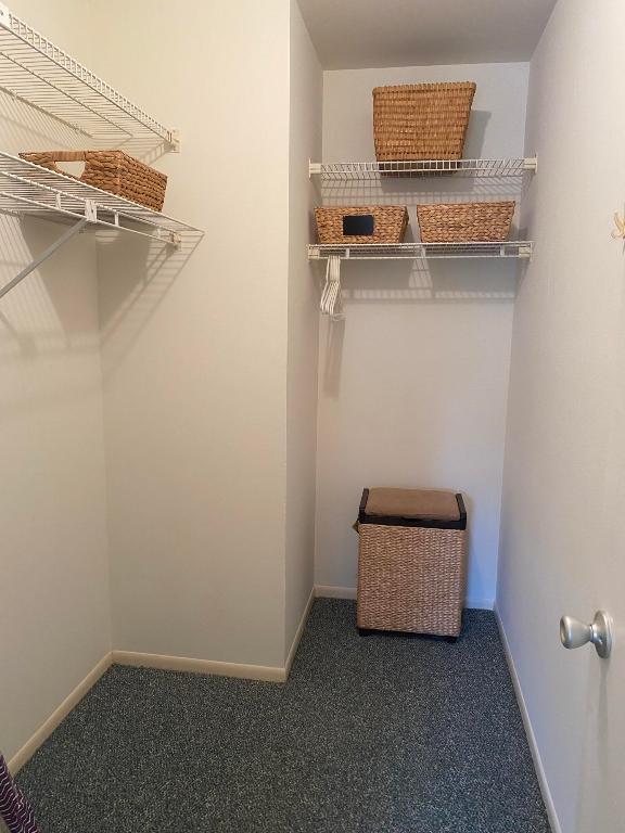 VISTA ST LUCIE BUILDINGS 9 THRU 20 - Residential Lease