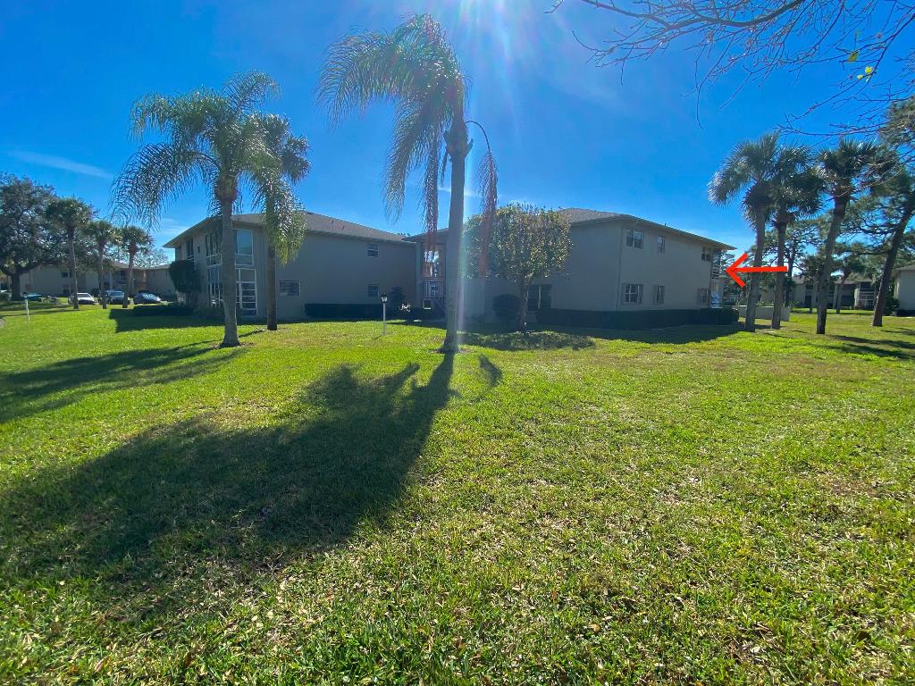 VISTA ST LUCIE BUILDINGS 9 THRU 20 - Residential Lease