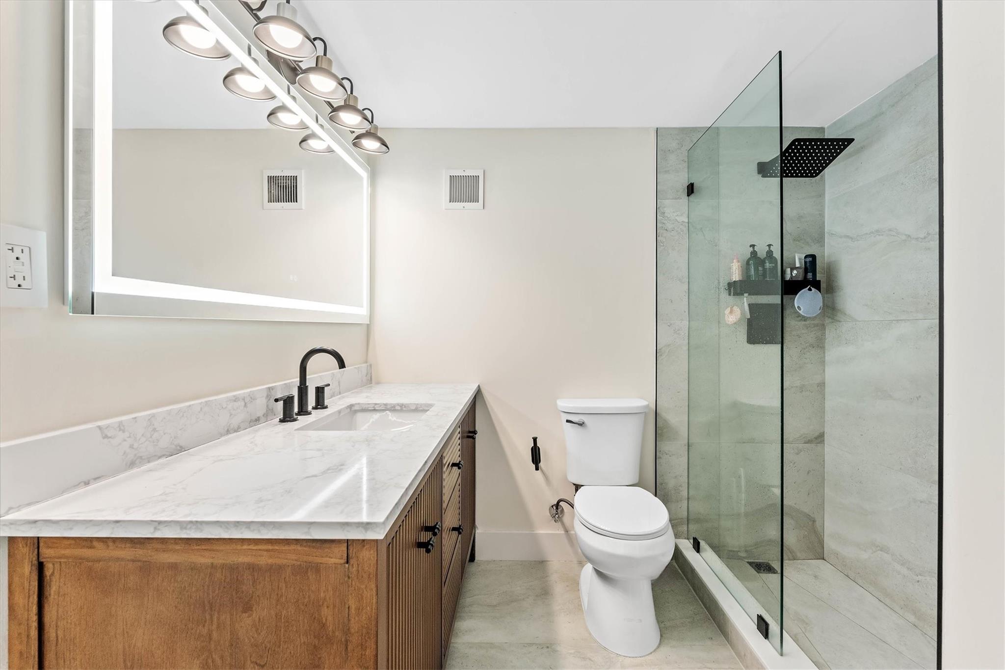 Mirador 1200 Condo - Residential Lease