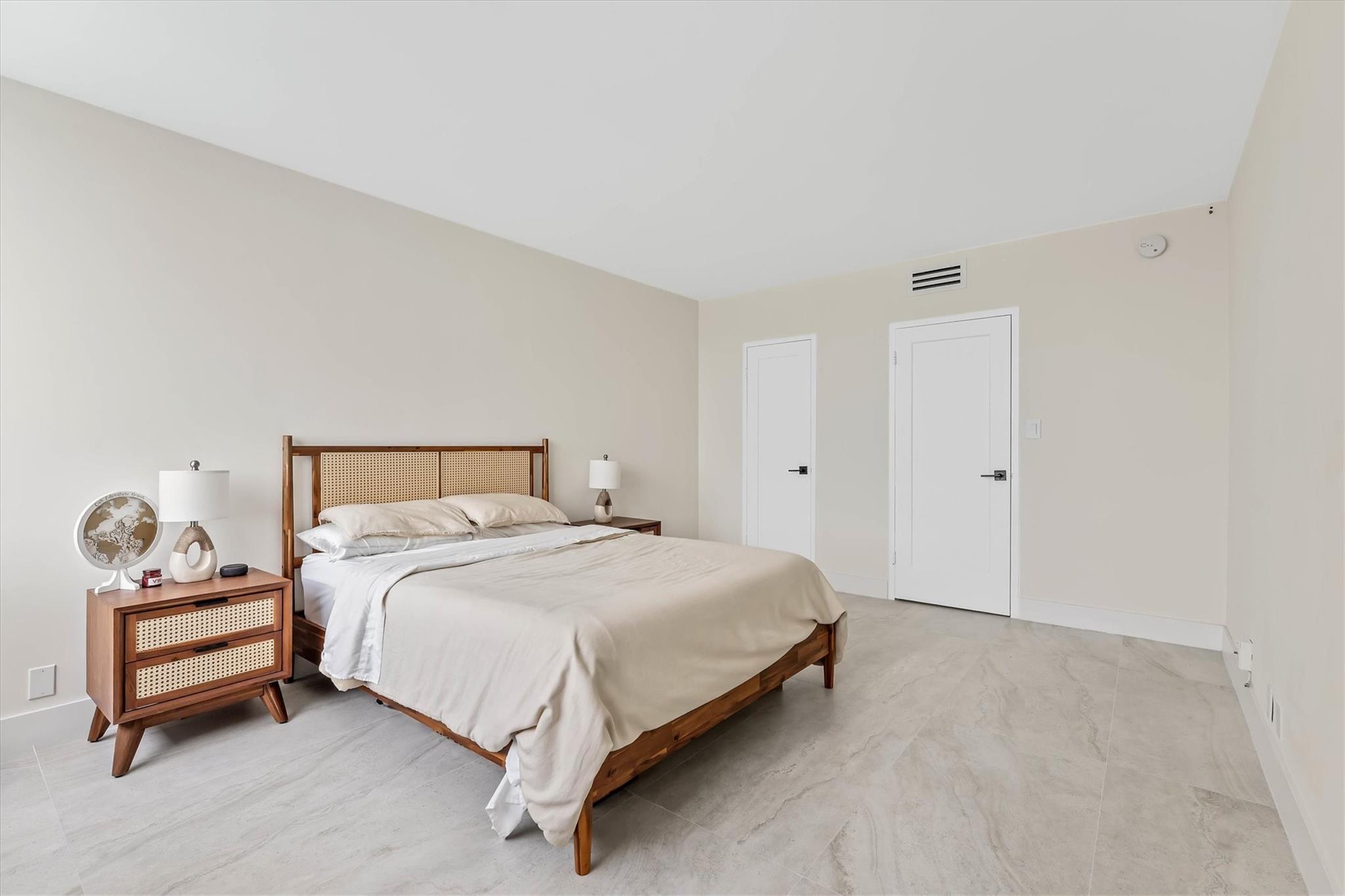 Mirador 1200 Condo - Residential Lease