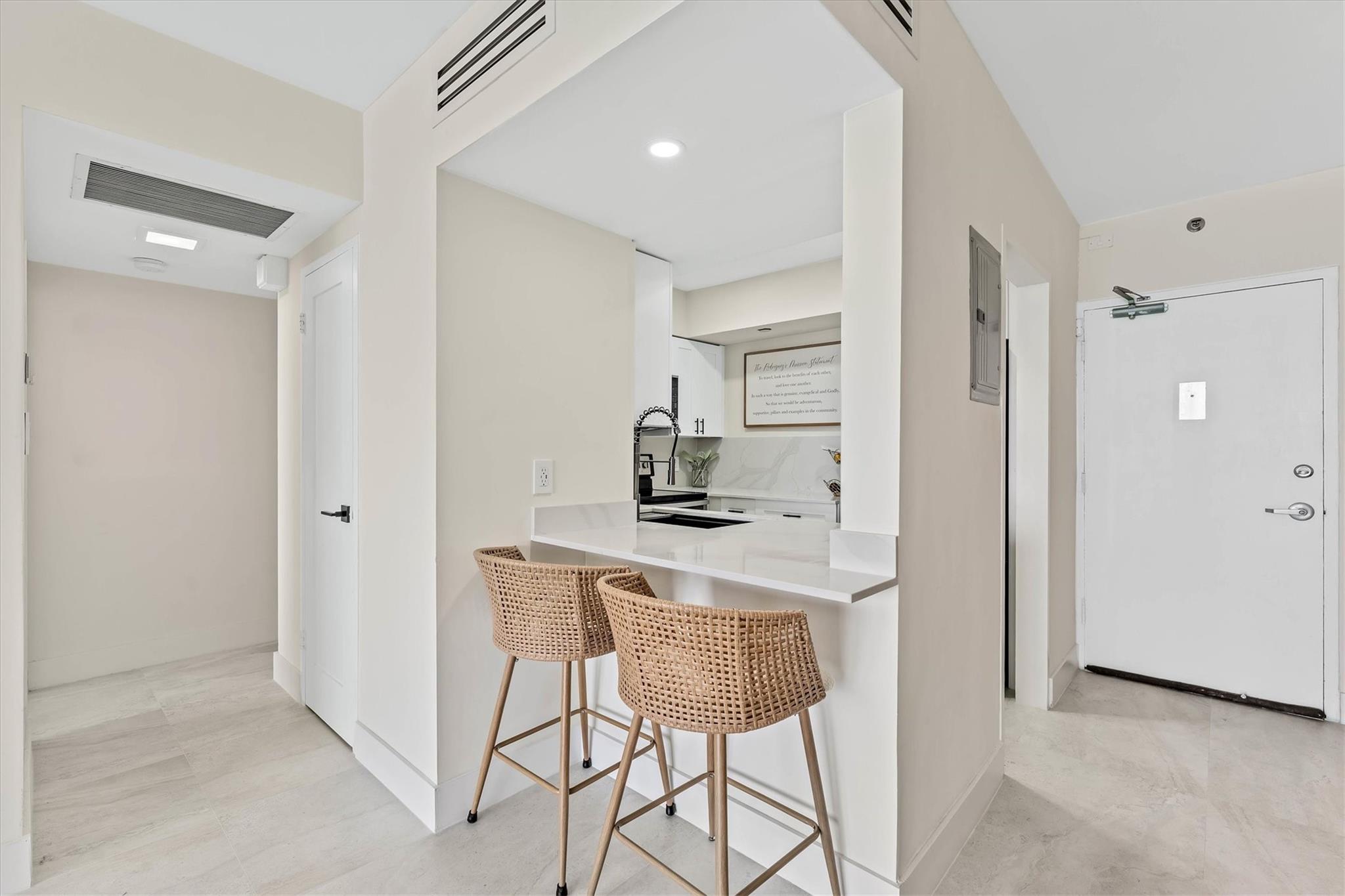 Mirador 1200 Condo - Residential Lease