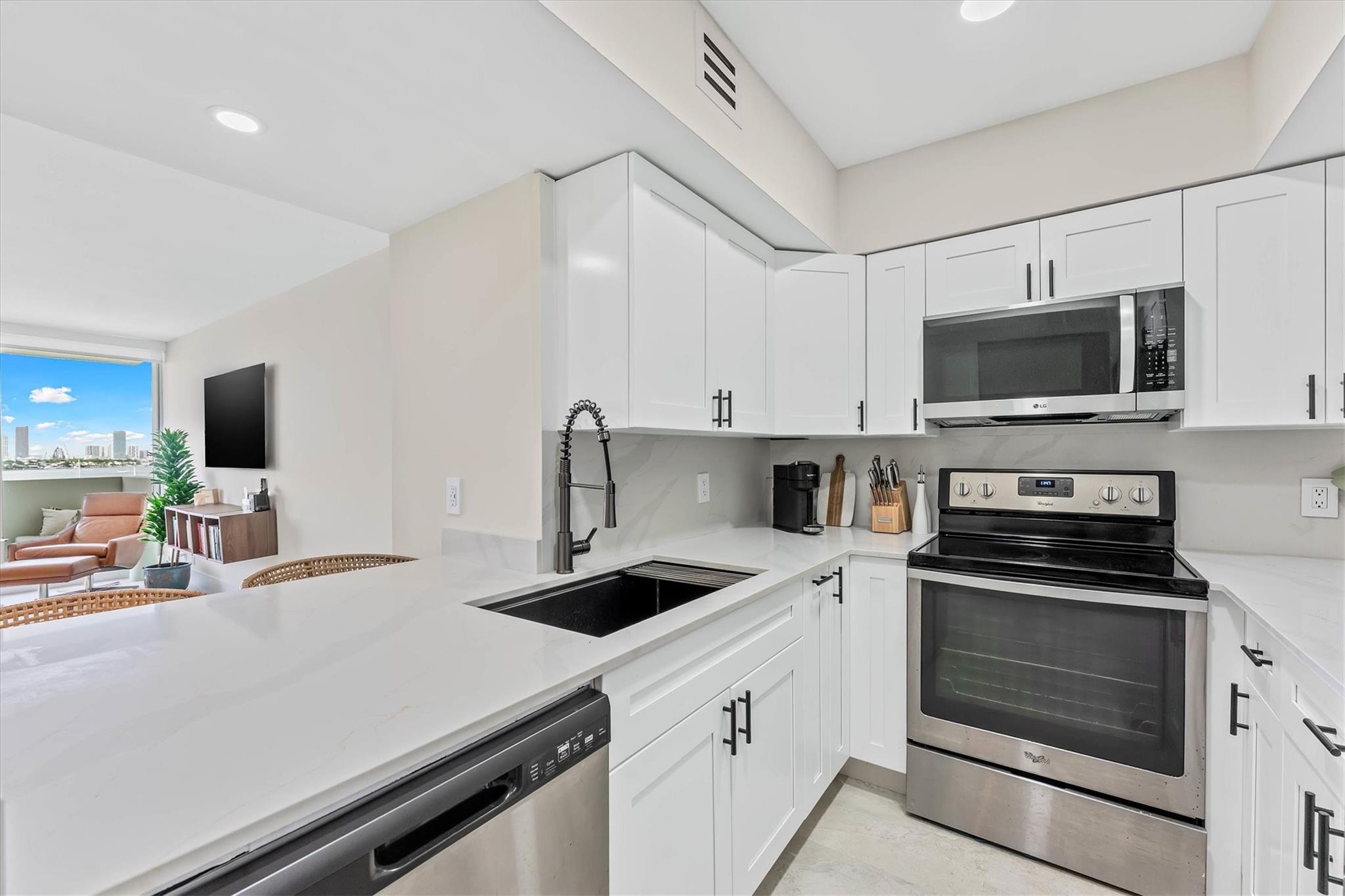 Mirador 1200 Condo - Residential Lease