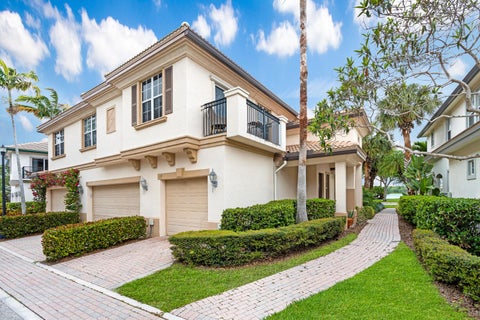 Photo of 179 Evergrene Parkway, Palm Beach Gardens, FL 33410 (MLS # B26014608)