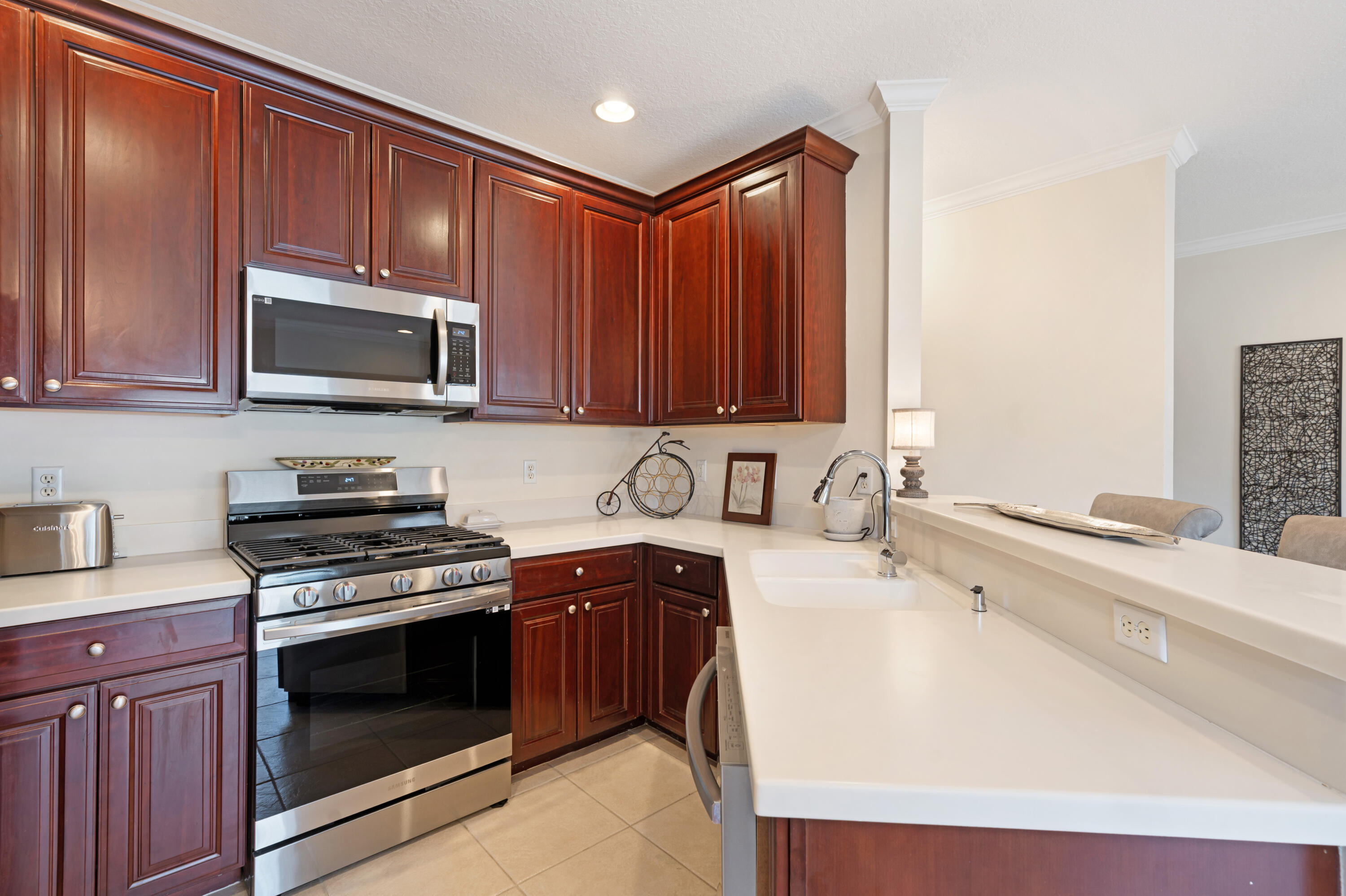 MANSIONS AT EVERGRENE WEST CONDO - Residential