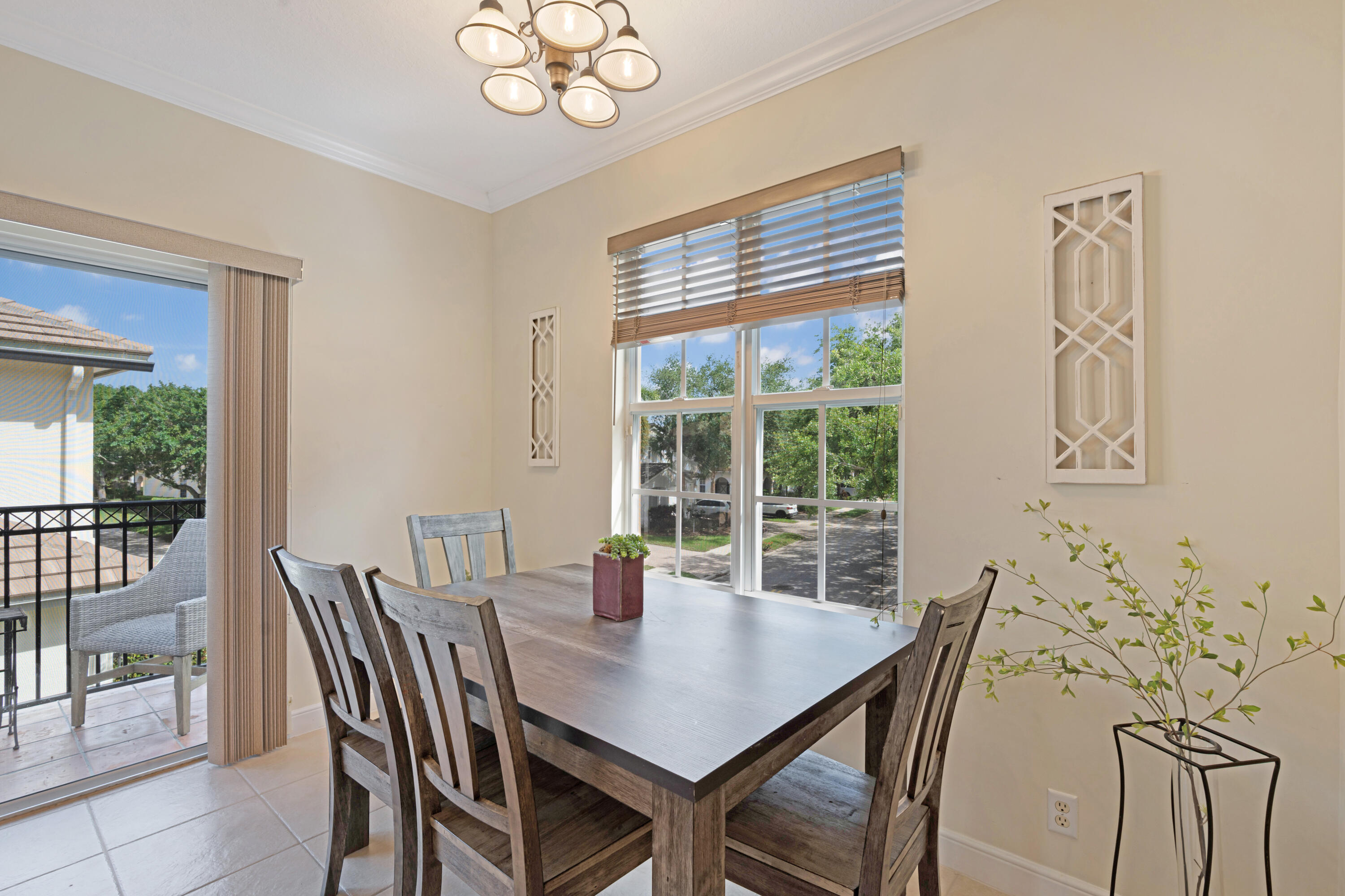 MANSIONS AT EVERGRENE WEST CONDO - Residential