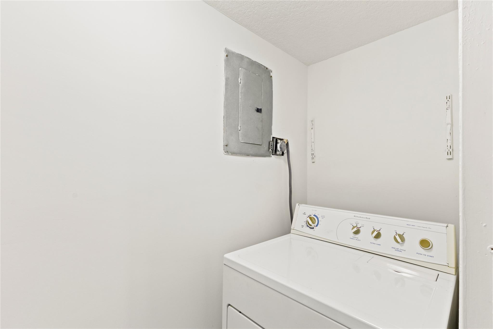 MIRAMAR CLUB - Residential