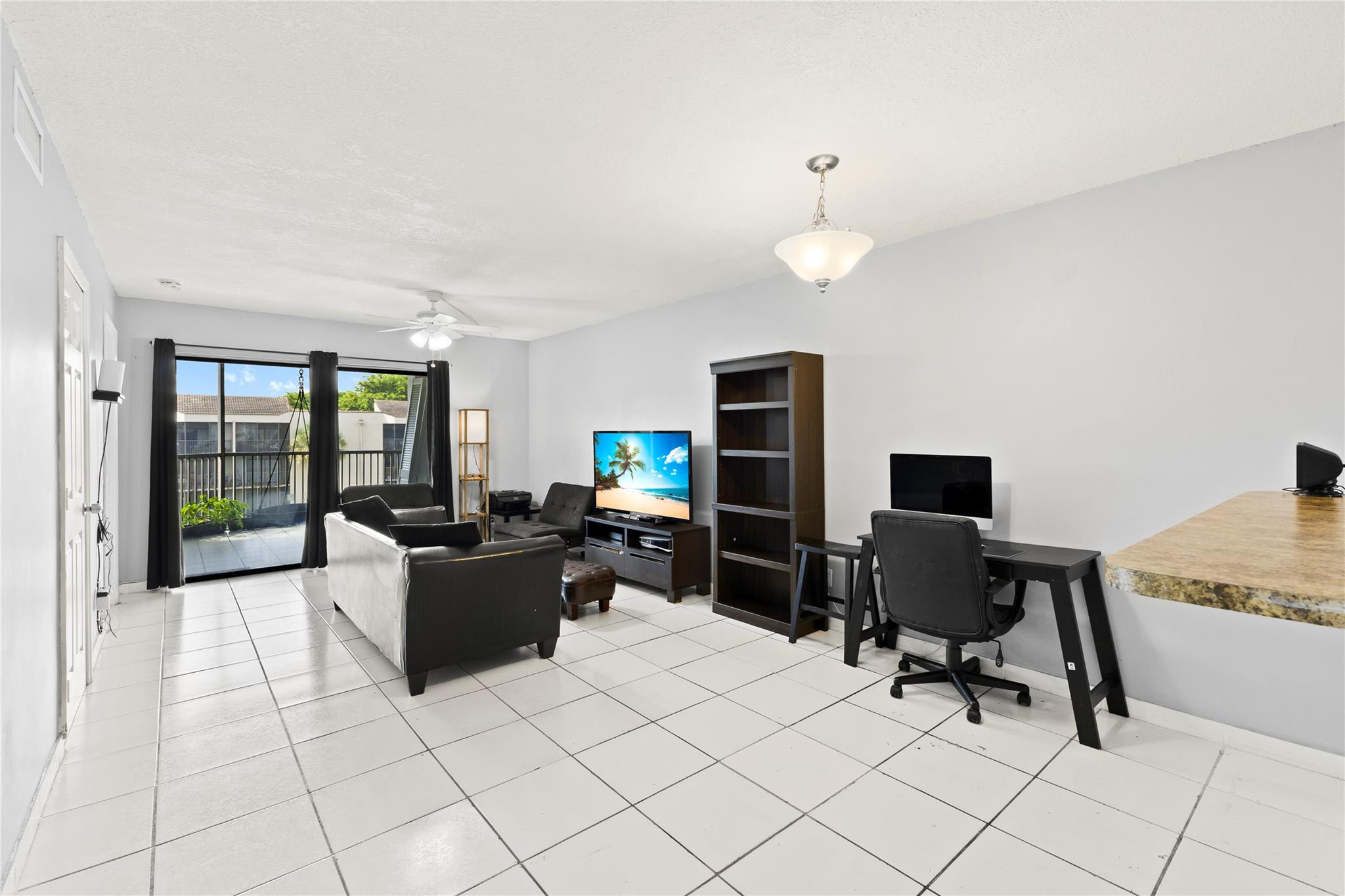 MIRAMAR CLUB - Residential