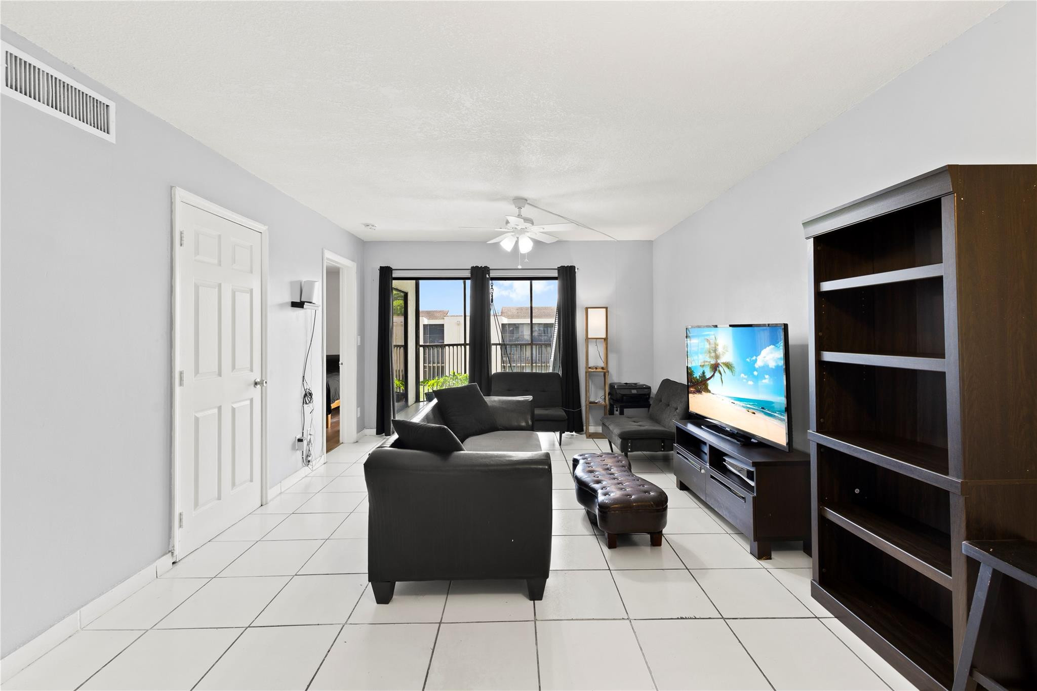 MIRAMAR CLUB - Residential