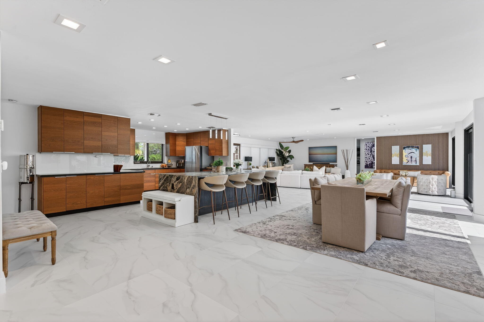 CORAL RIDGE COUNTRY CLUB - Residential