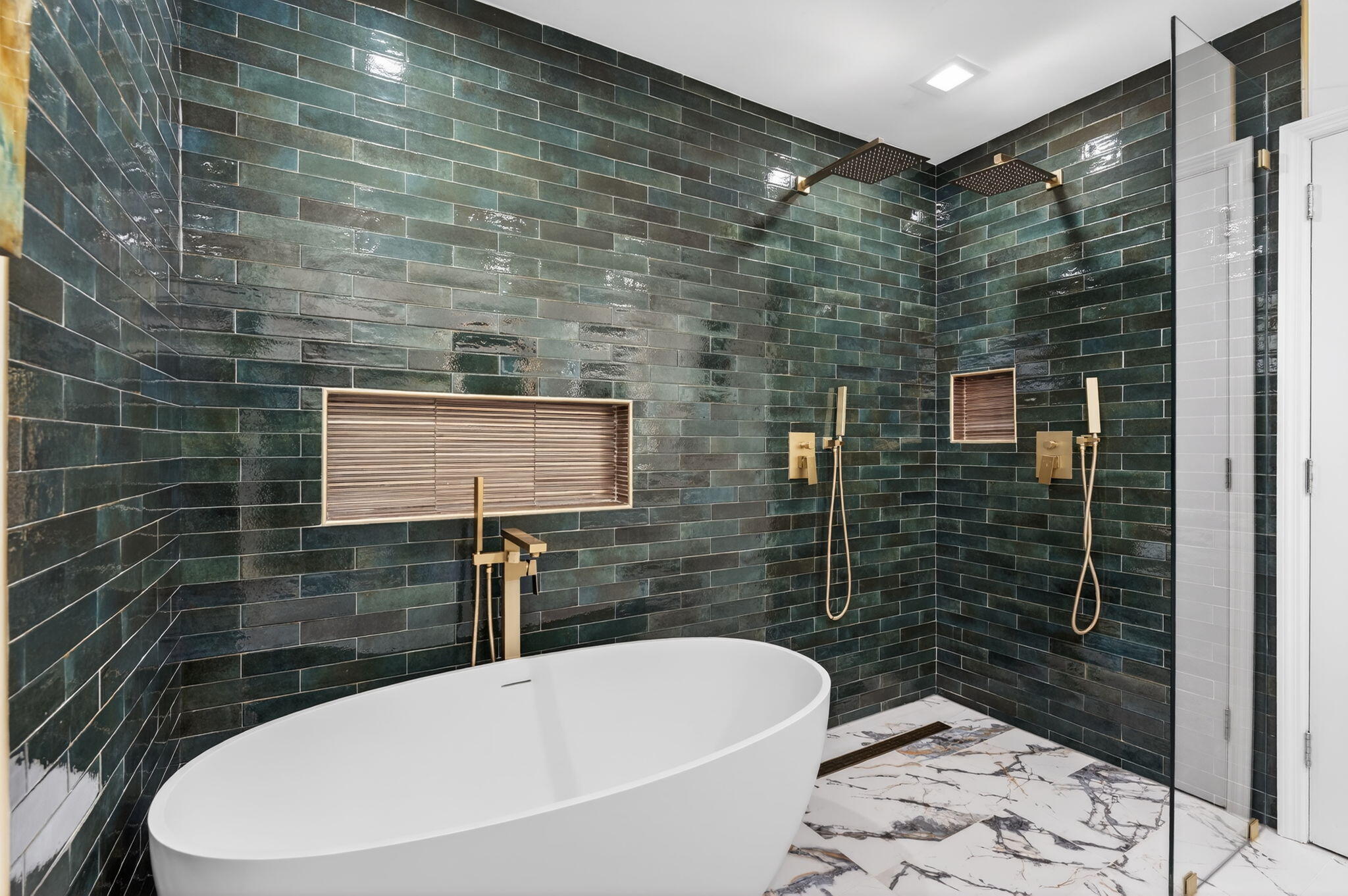 CORAL RIDGE COUNTRY CLUB - Residential