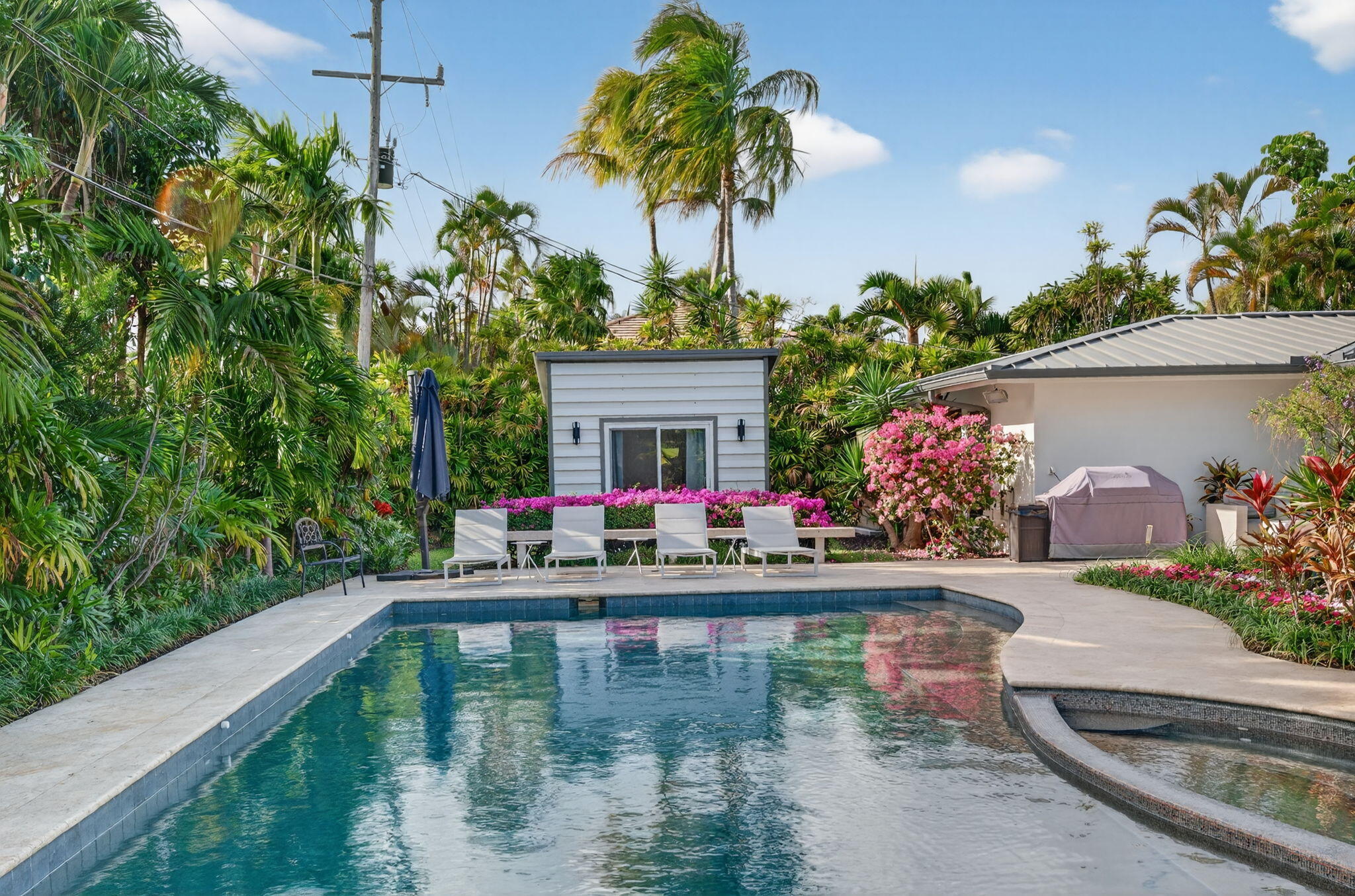 CORAL RIDGE COUNTRY CLUB - Residential